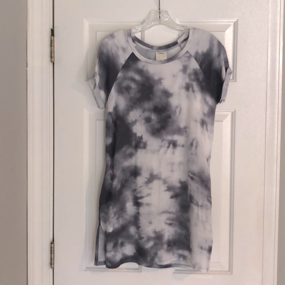 Beach cover up. Sooooo soft!  Fitted with pockets.